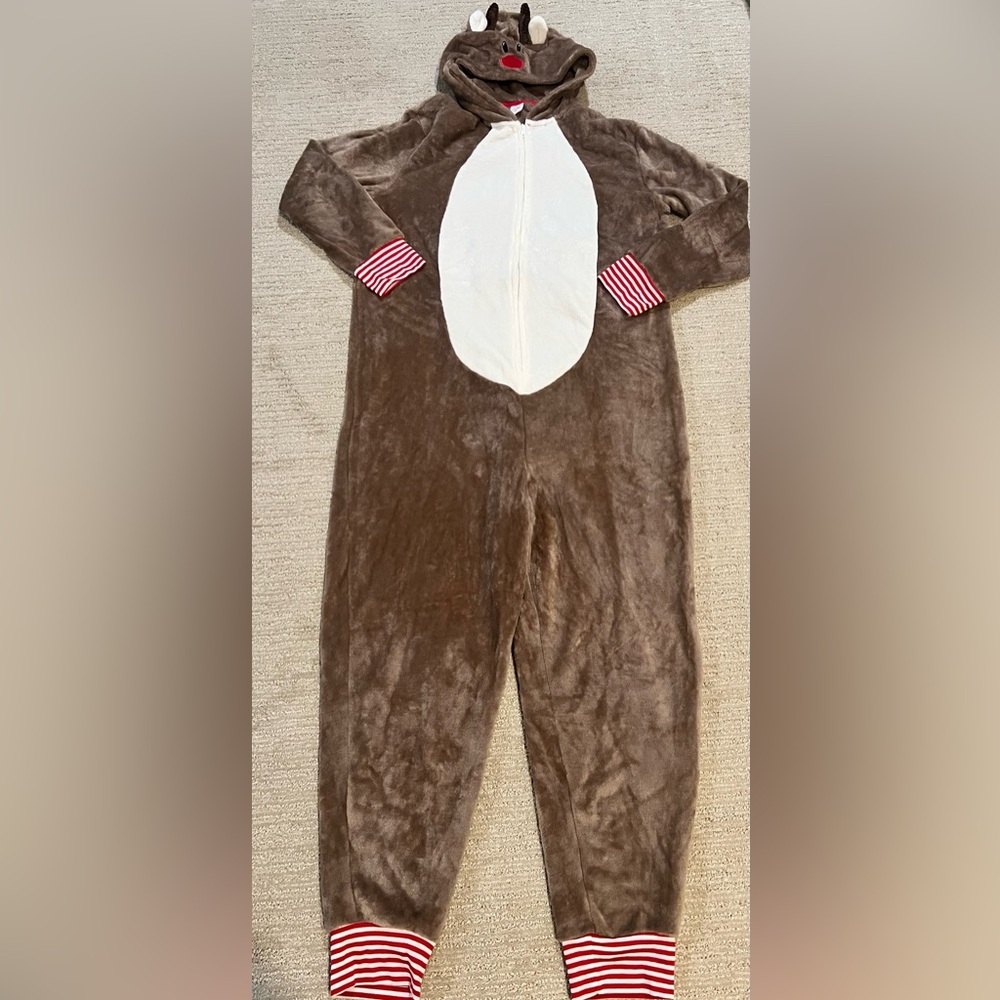 Reindeer One-Piece super soft Pjs XL Unisex